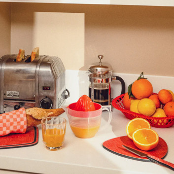 Corbeille LA CARAFE ovale à pain ou fruits - 9 coloris