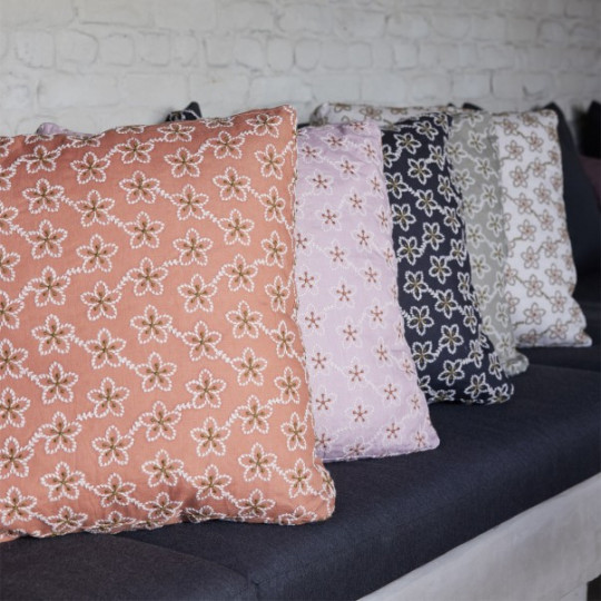 Housse de coussin Alexandre Turpault Fleurs 45x45cm - 5 coloris