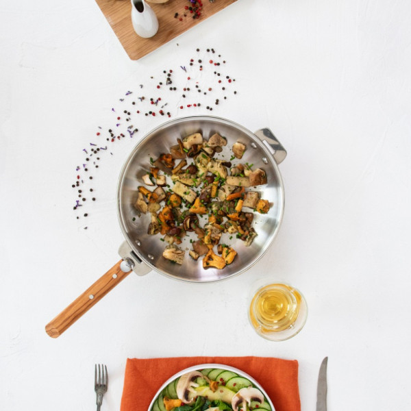 Wok et couvercle Cristel Casteline - 3 tailles