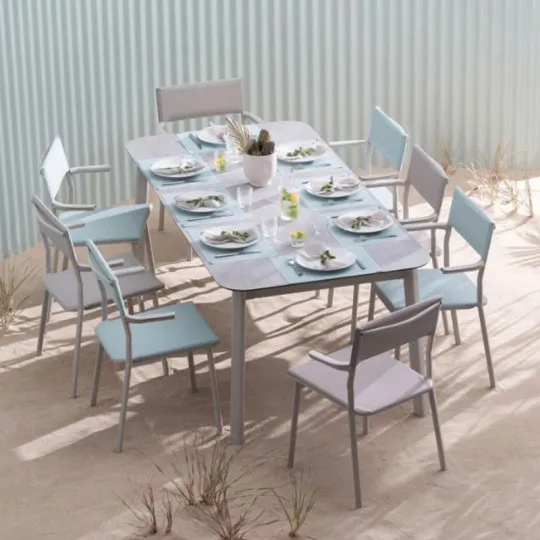 Table de repas Lafuma Mobilier extensible ORON hpl - 2 tailles 2 coloris