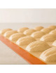 Moule à gâteau 28 mini madeleines SILPAT en silicone 40x30cm
