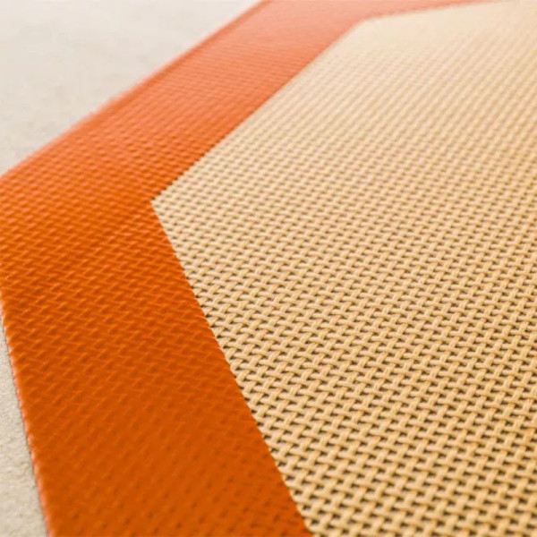 Toile tapis de cuisson spéciale micro-ondes SILPAT en silicone 26x26cm