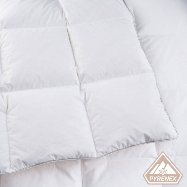 Couette Helsinki Pyrenex chaude 300g/m2 canard Legend 1859 - 5 tailles