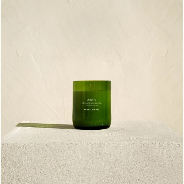 Bougie en verre QDB EDITIONS 200g - 8 parfums