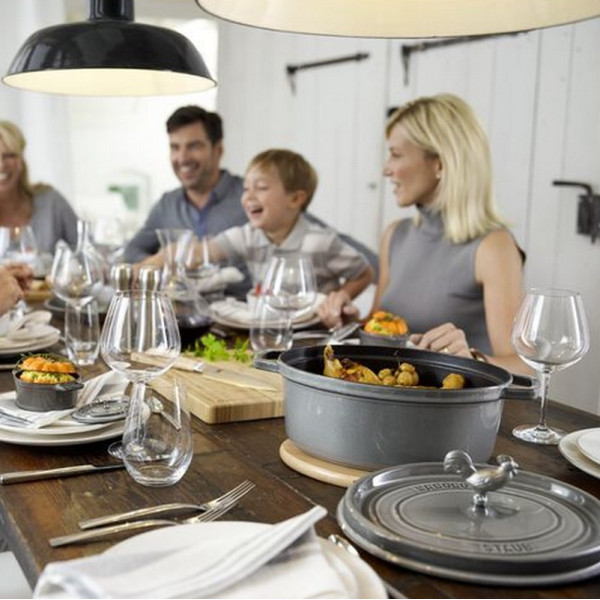 Cocotte STAUB 27cm en fonte - 3 coloris